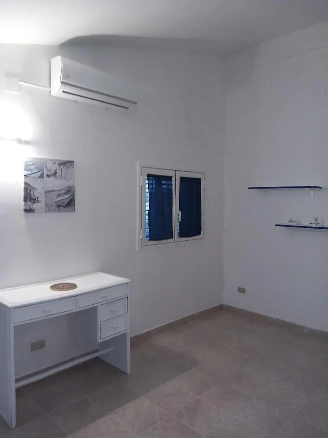 Wendy House Apartament Bari Couette-café