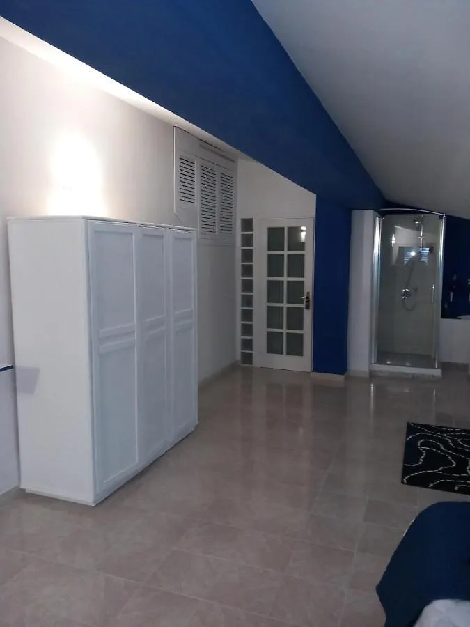 Couette-café Wendy House Apartament Bari